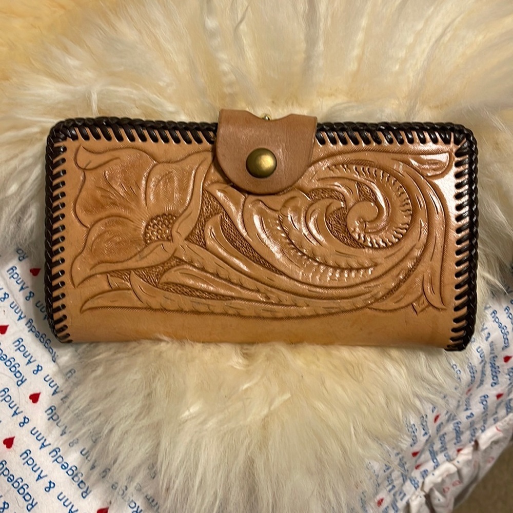 Leather wallet